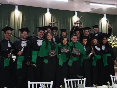 FAT Realiza mais uma grande formatura de Medicina Veterinária