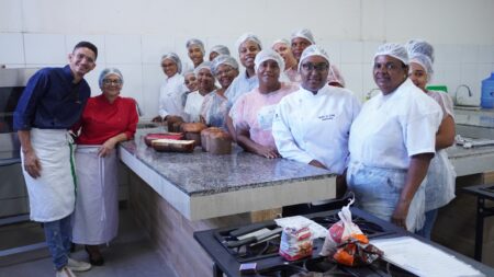 Curso de Gastronomia realiza oficina de panetone