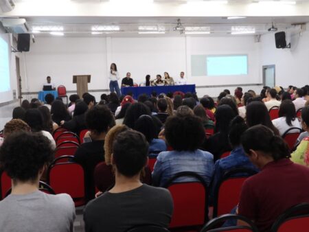 Evento debate os desafios da Psicologia na escola