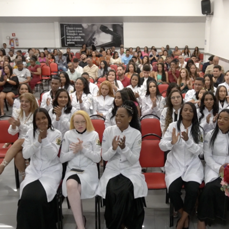 Cerimônia do Jaleco: um marco na carreira dos estudantes da área da saúde